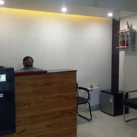Alankrita Suites & Party Halls Meerut Exteriör bild