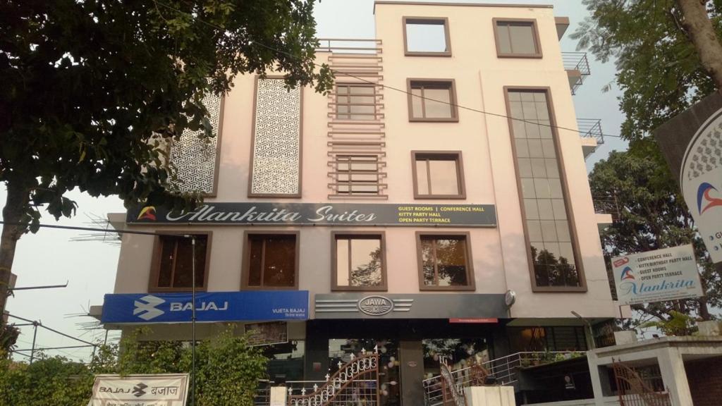 Alankrita Suites & Party Halls Meerut Exteriör bild