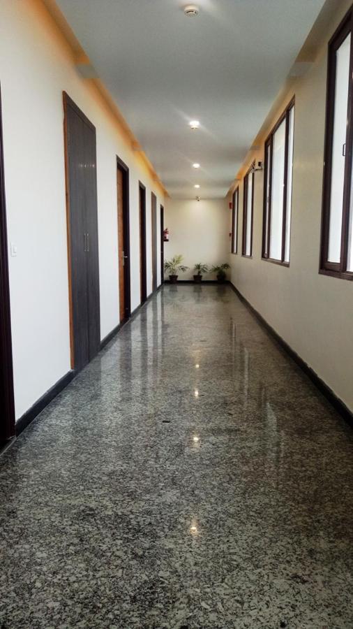 Alankrita Suites & Party Halls Meerut Exteriör bild