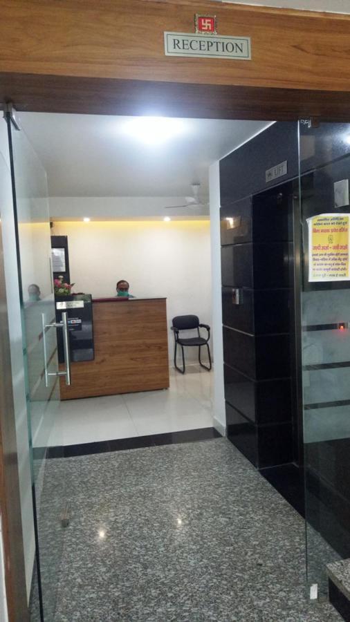 Alankrita Suites & Party Halls Meerut Exteriör bild