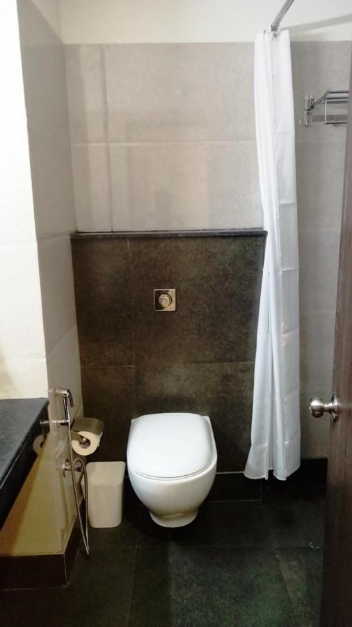 Alankrita Suites & Party Halls Meerut Exteriör bild